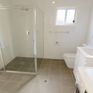 Mona Vale Sydney Granny Flat Bathroom 2