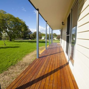 Tahmoor Farm Sydney Granny Flat Verandah Tahmoor Farm Sydney Granny Flat Verandah